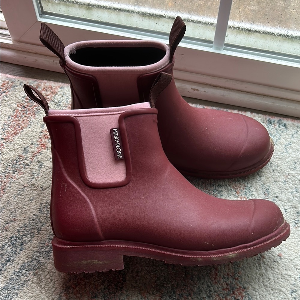 Merry People size 39 Like New